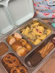 LunchBuddy Lunchbox &quot;Bento Five&quot; mit 5 F&auml;chern inkl. Gratis-H&uuml;lle